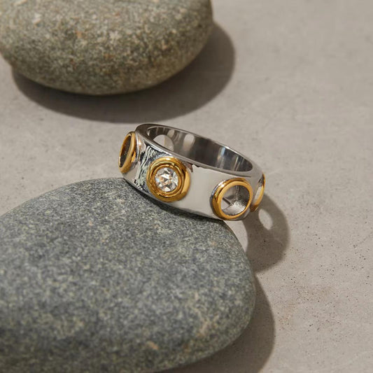 Orbit Ring
