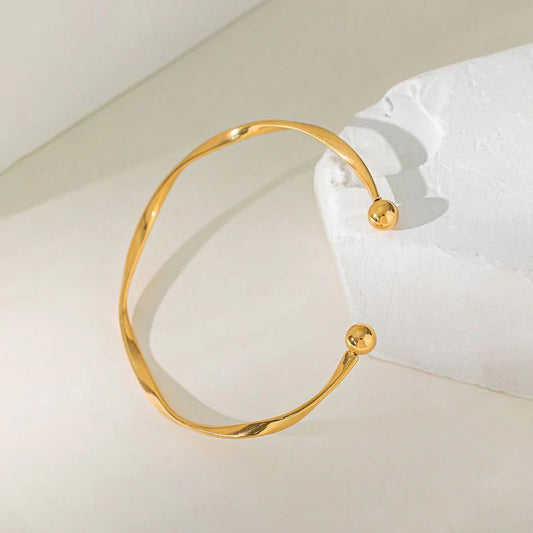 Luna Wave Bracelet