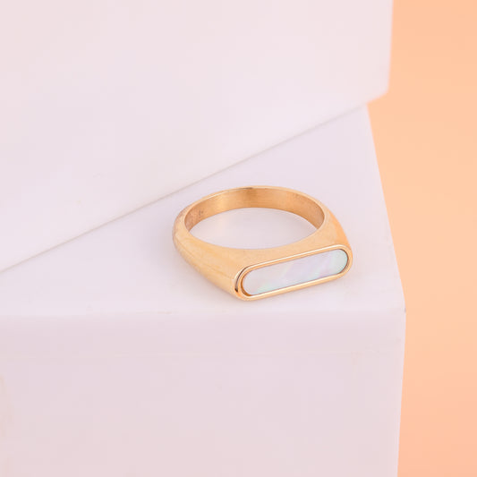 Box Band Ring