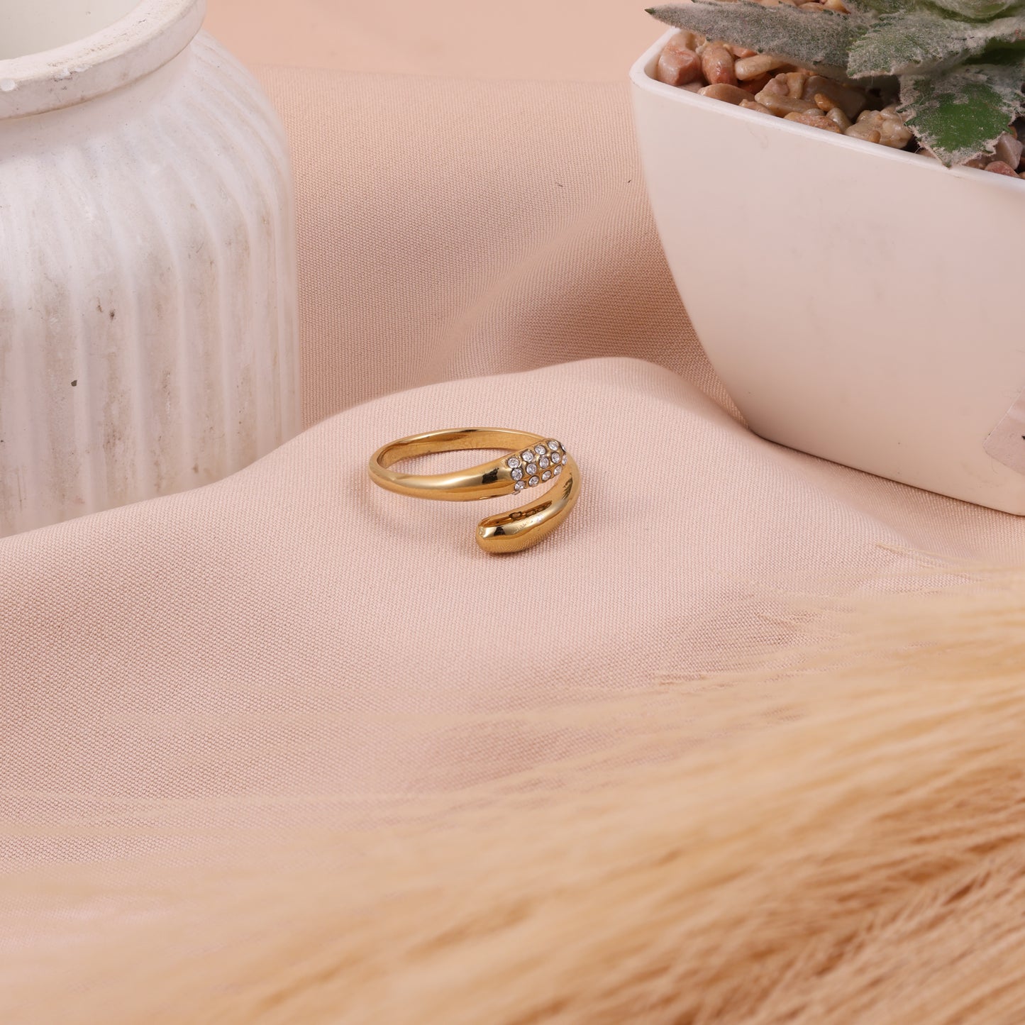 Pure Aura Ring