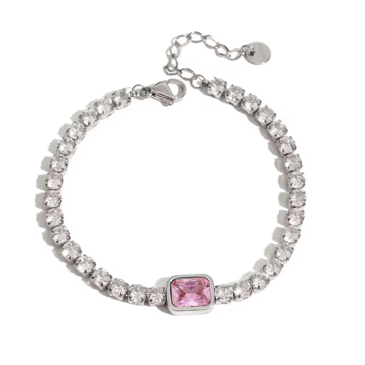 Luxe Solitaire Bracelet