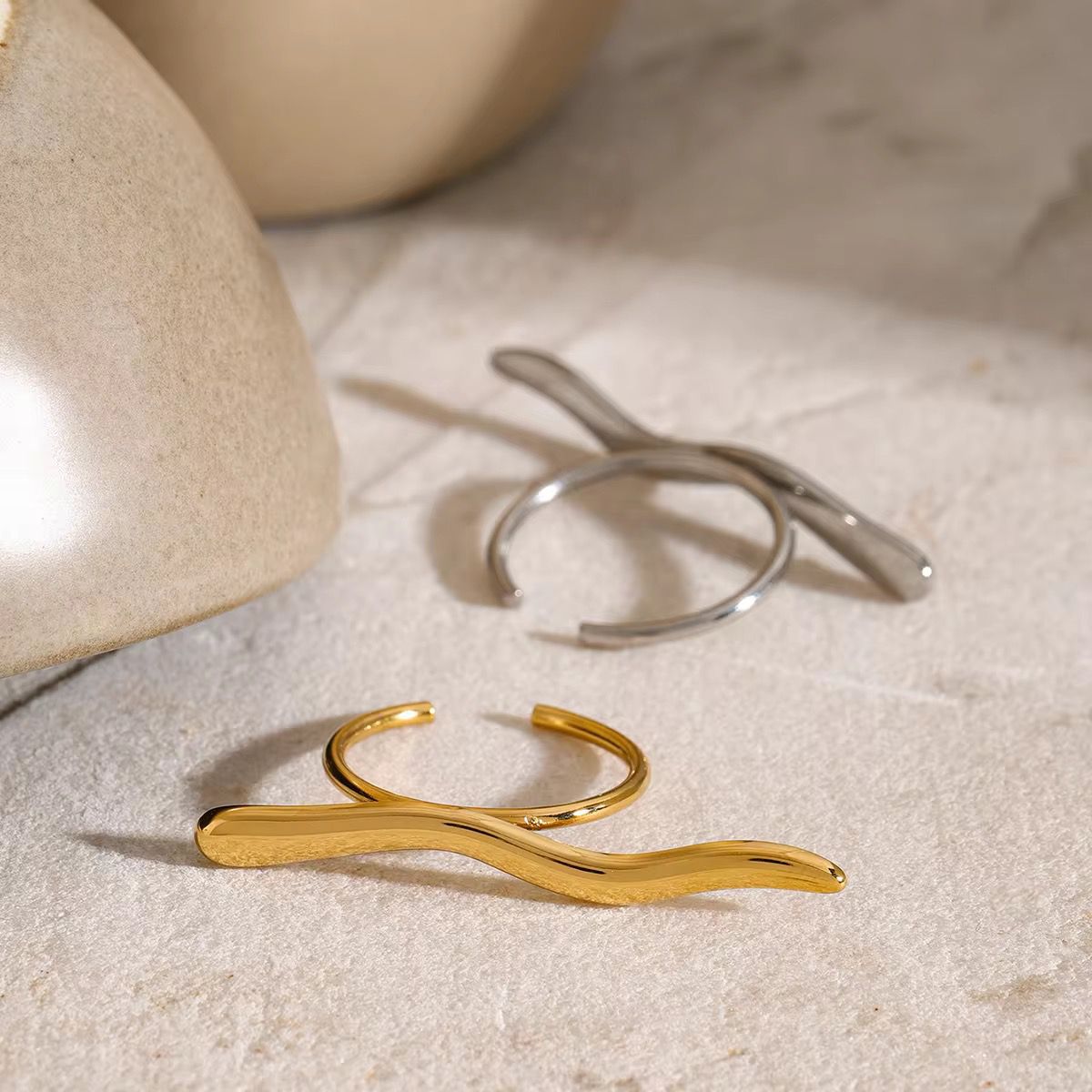 Dual Wave Ring