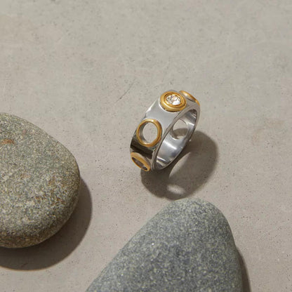 Orbit Ring