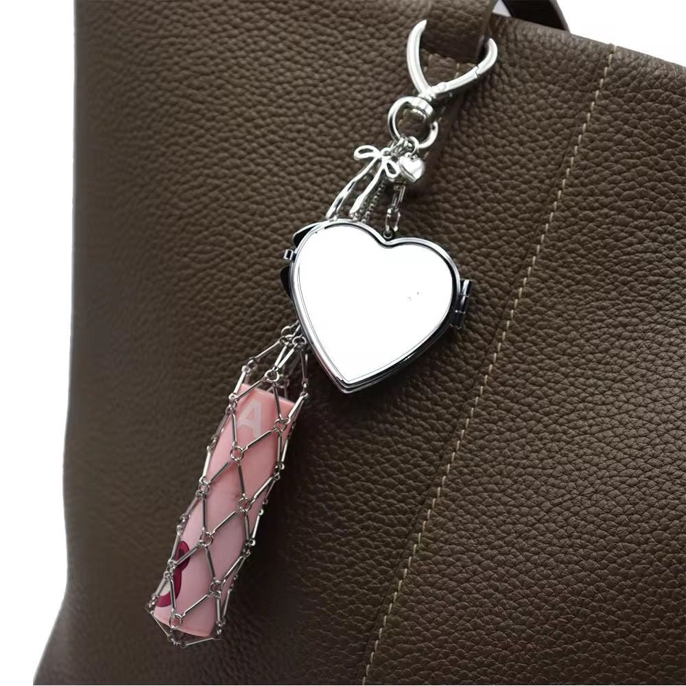 Silver- It-girl lip charm