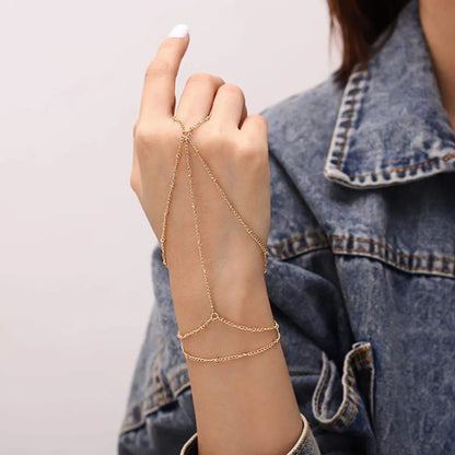 Triple Threat Hand Chain