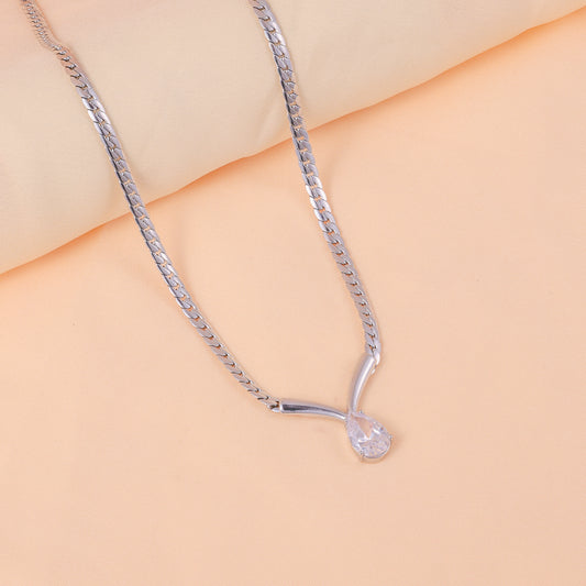 Sora Necklace
