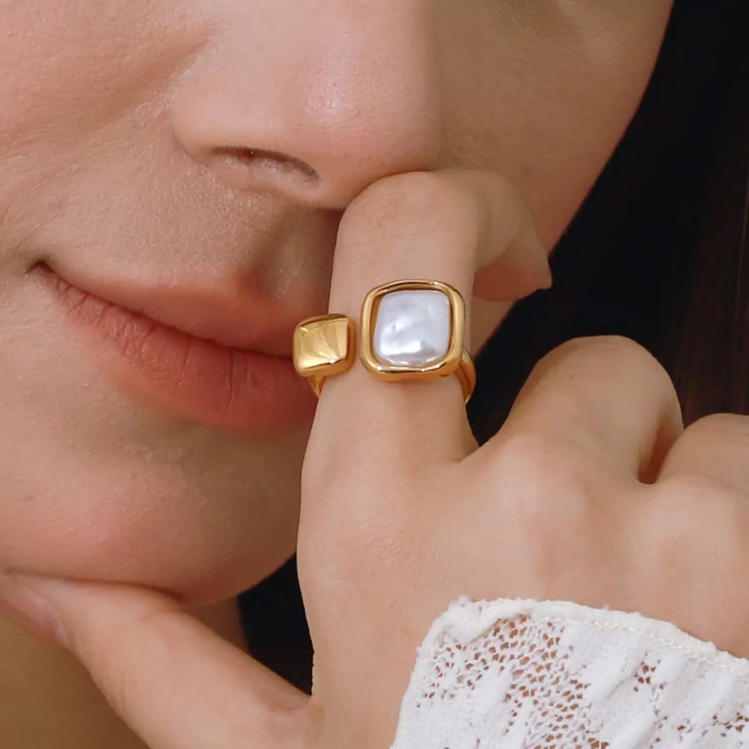 Pearl Orbit Ring