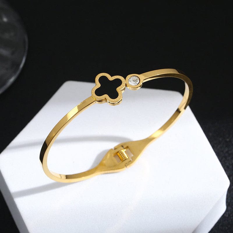Clover Band Bracelet