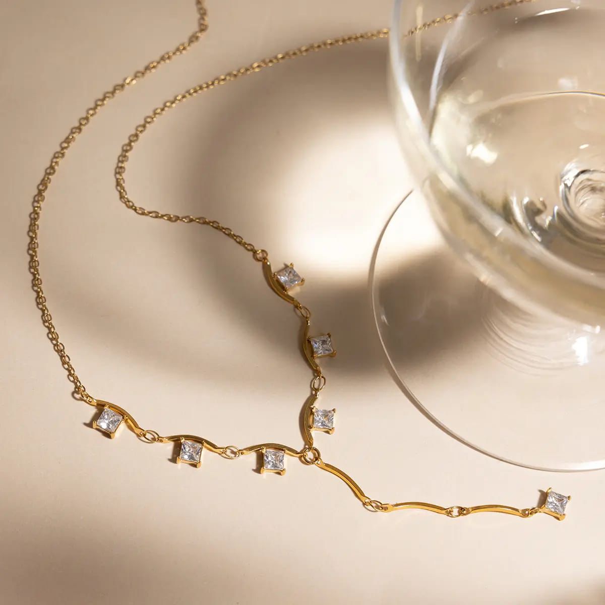 Nova Lariat Necklace