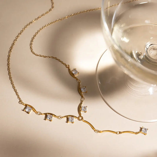 Nova Lariat Necklace